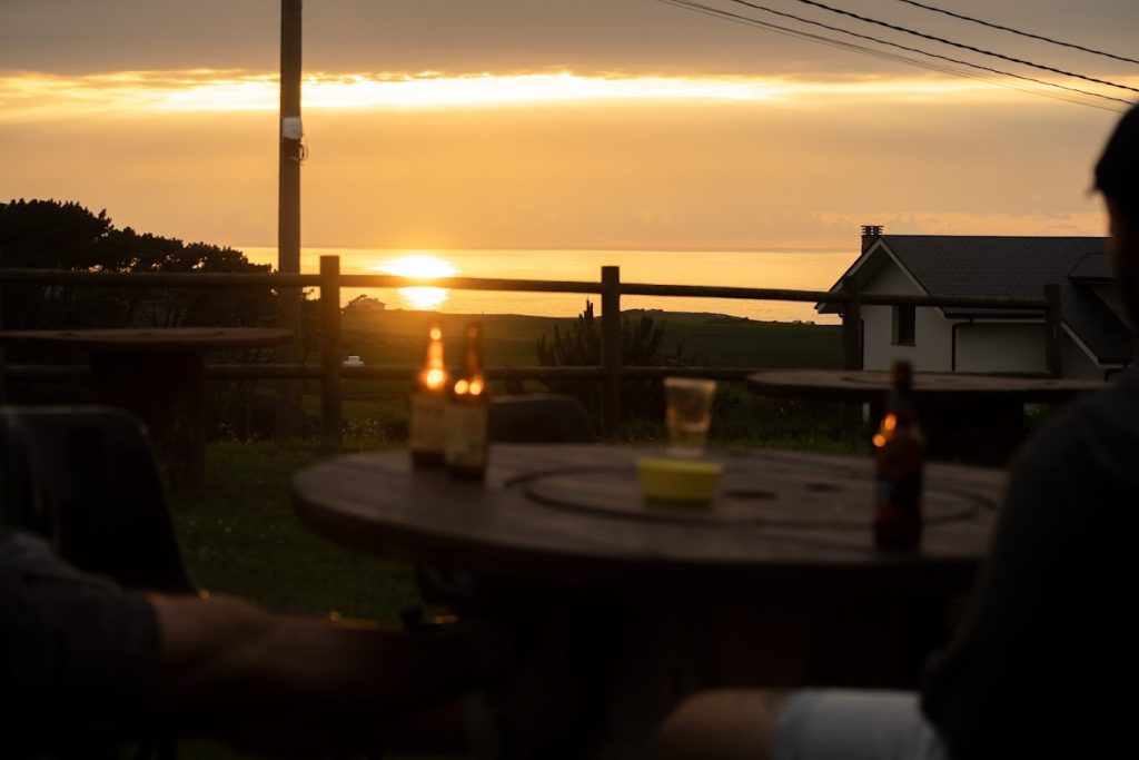 Puesta de sol en el chiringuito la reserva